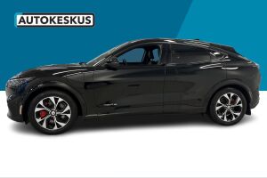 Ford Mustang Mach-E esikatselu 6