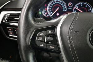 BMW 5-sarja esikatselu 23