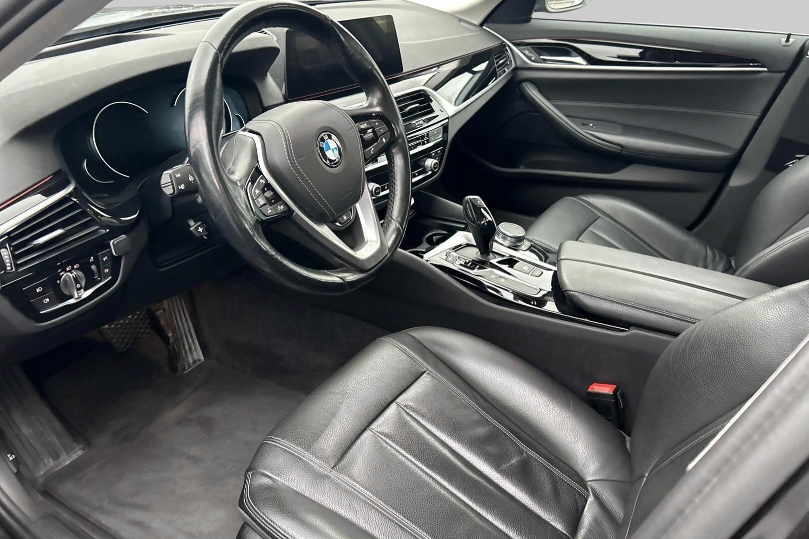 BMW 5-sarja iso kuva 2