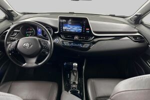 Toyota C-HR esikatselu 11