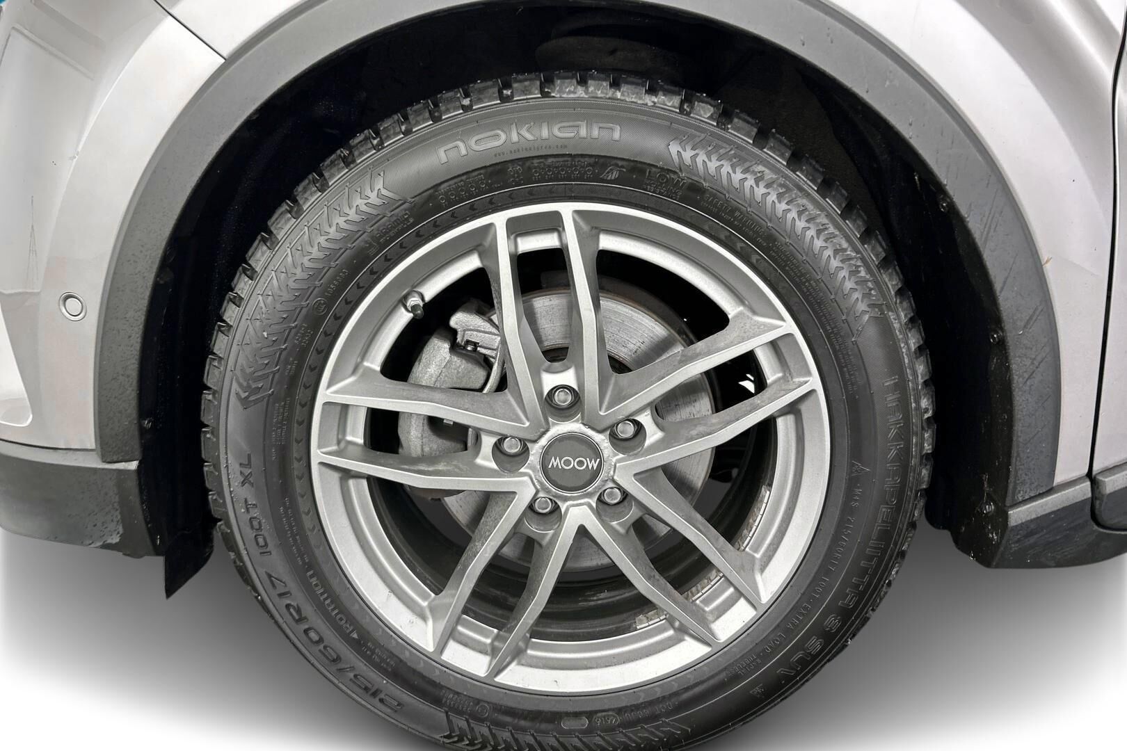 Toyota C-HR iso kuva 27