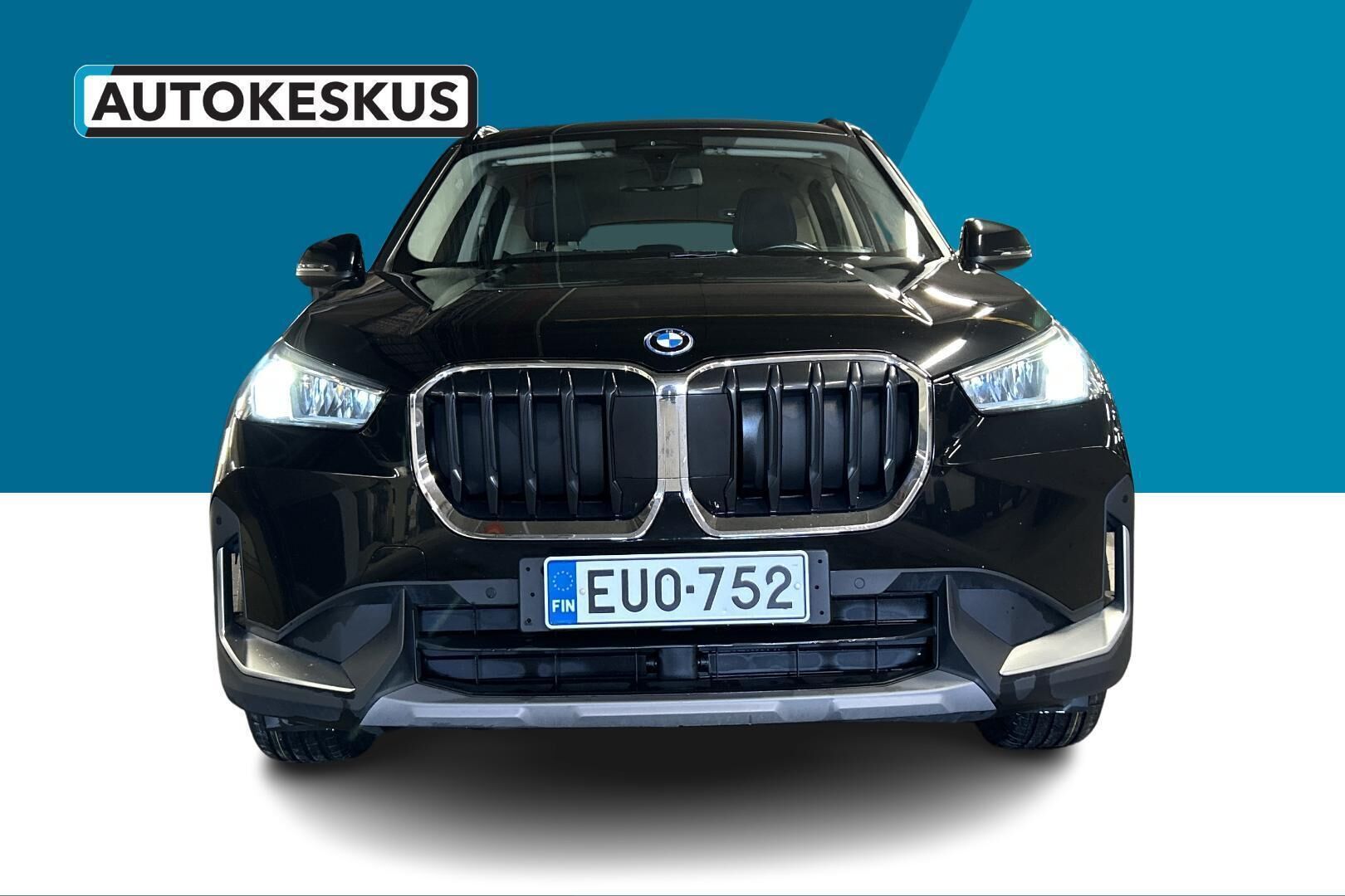 BMW X1 iso kuva 1