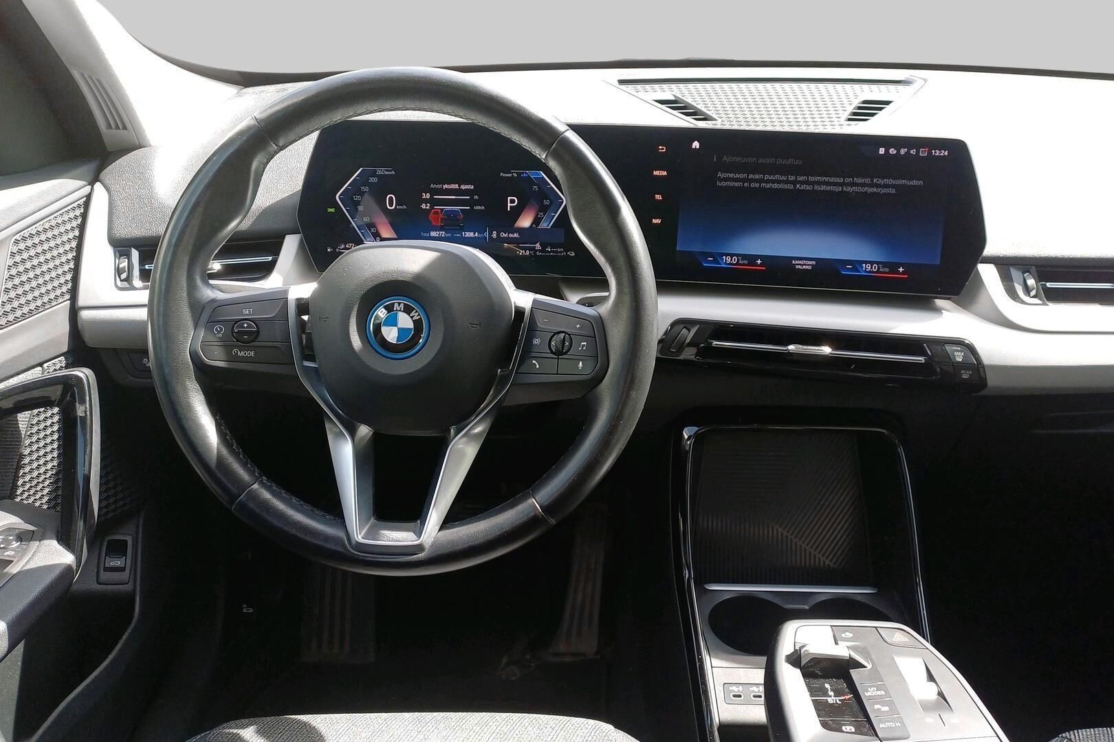 BMW X1 iso kuva 1