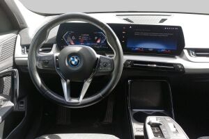BMW X1 esikatselu 1