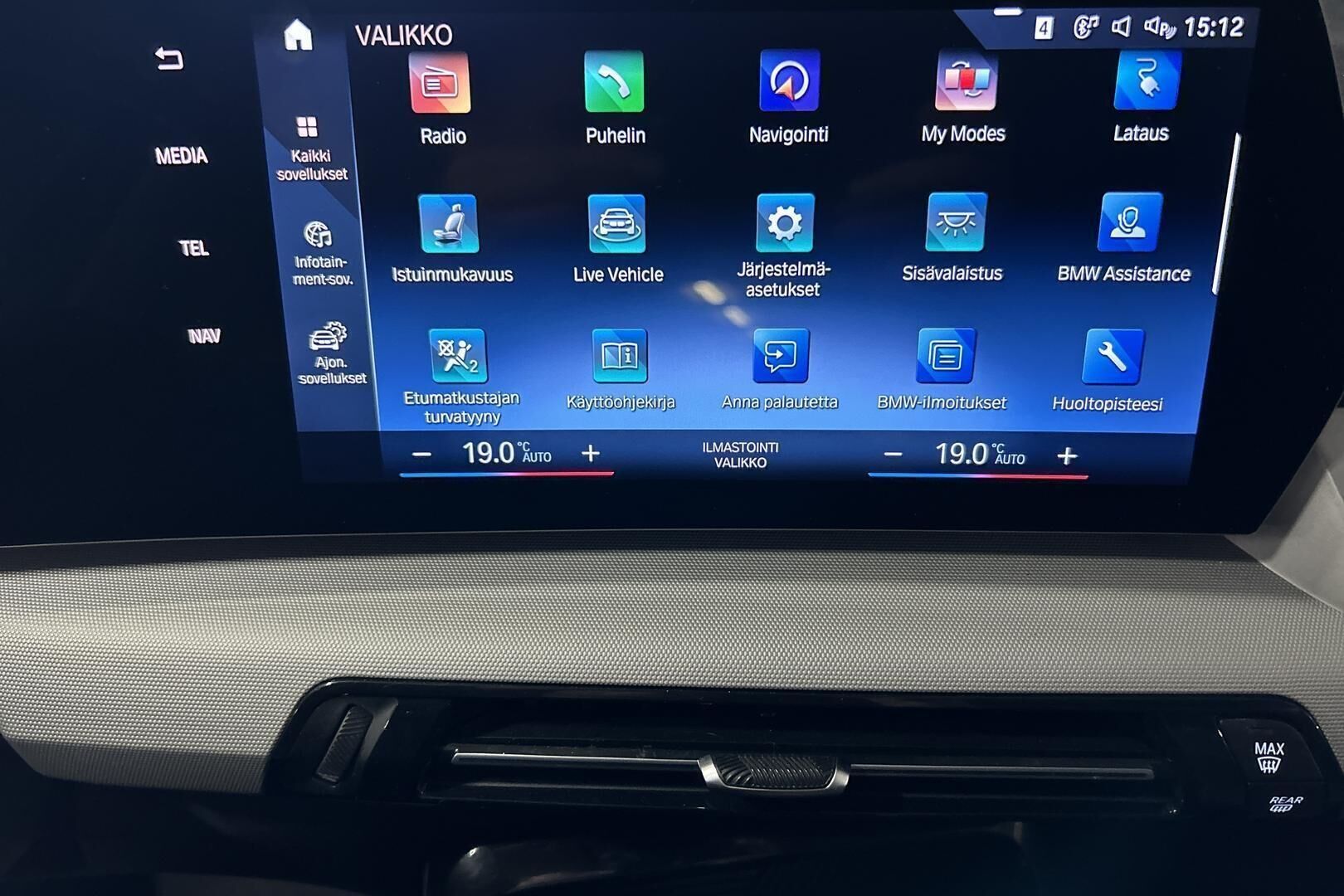 BMW X1 iso kuva 33