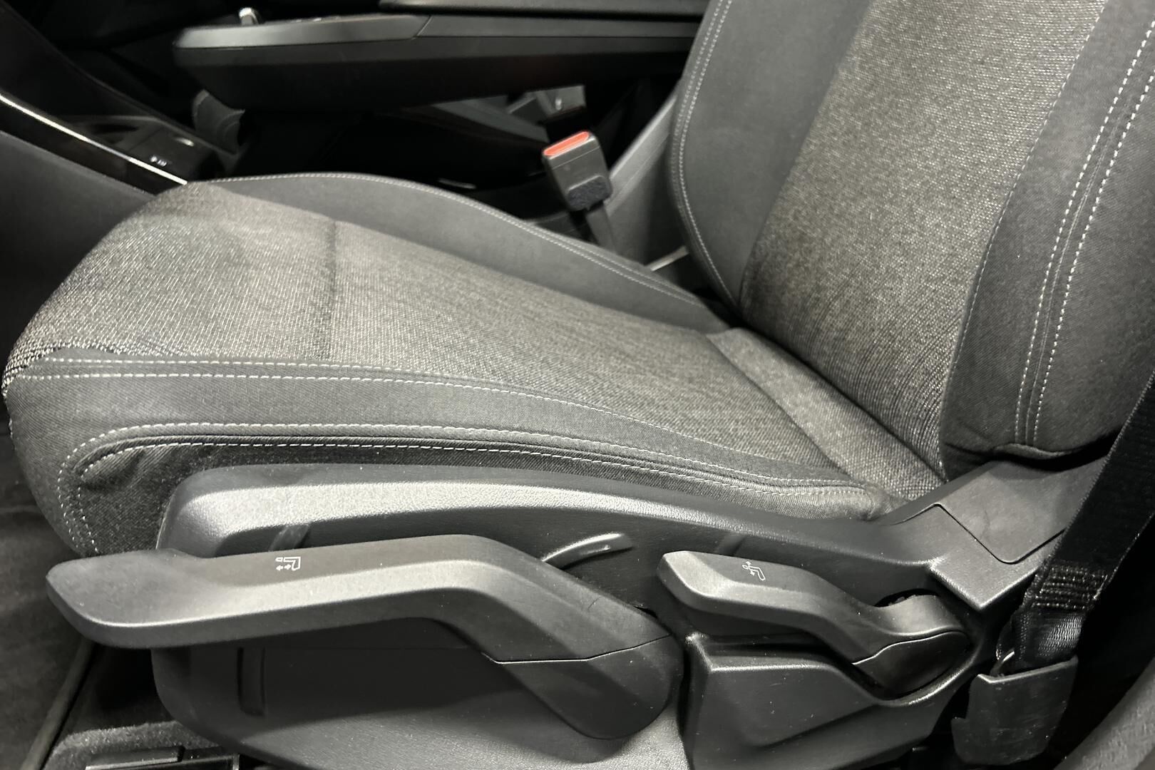 BMW X1 iso kuva 24