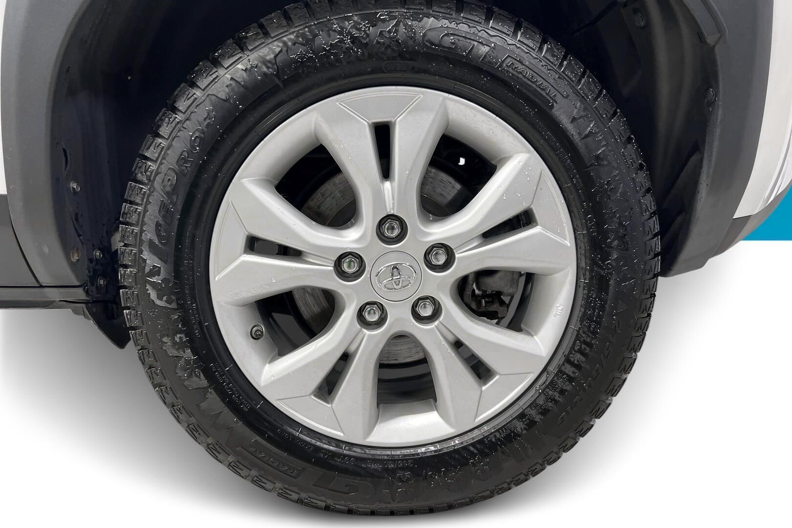 Toyota Yaris Cross iso kuva 7