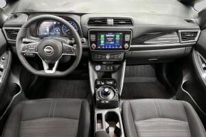 Nissan Leaf esikatselu 11