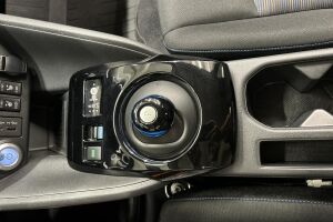 Nissan Leaf esikatselu 16
