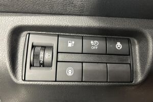 Nissan Leaf esikatselu 19