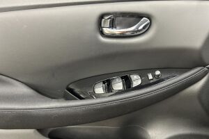 Nissan Leaf esikatselu 20
