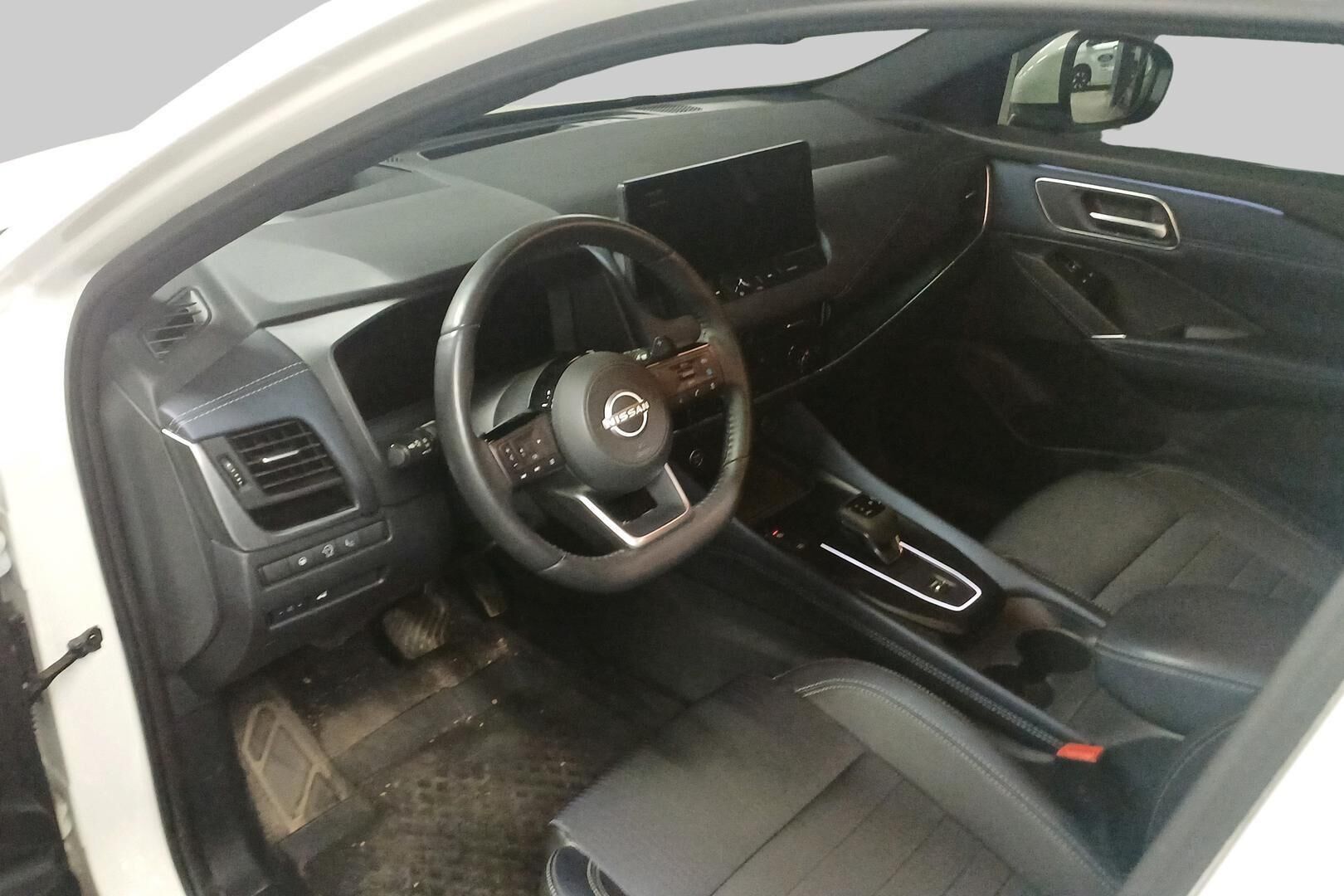 Nissan Qashqai iso kuva 2
