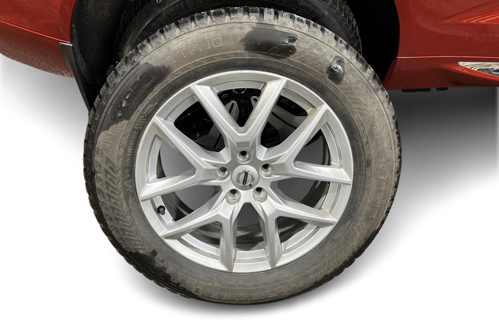 Volvo XC60 iso kuva 17