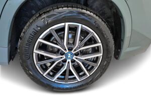 BMW X1 esikatselu 12
