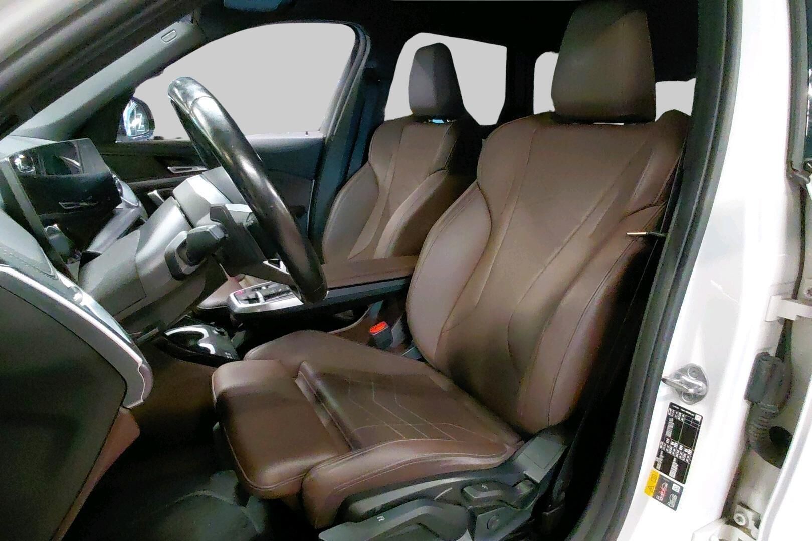 BMW X1 iso kuva 3