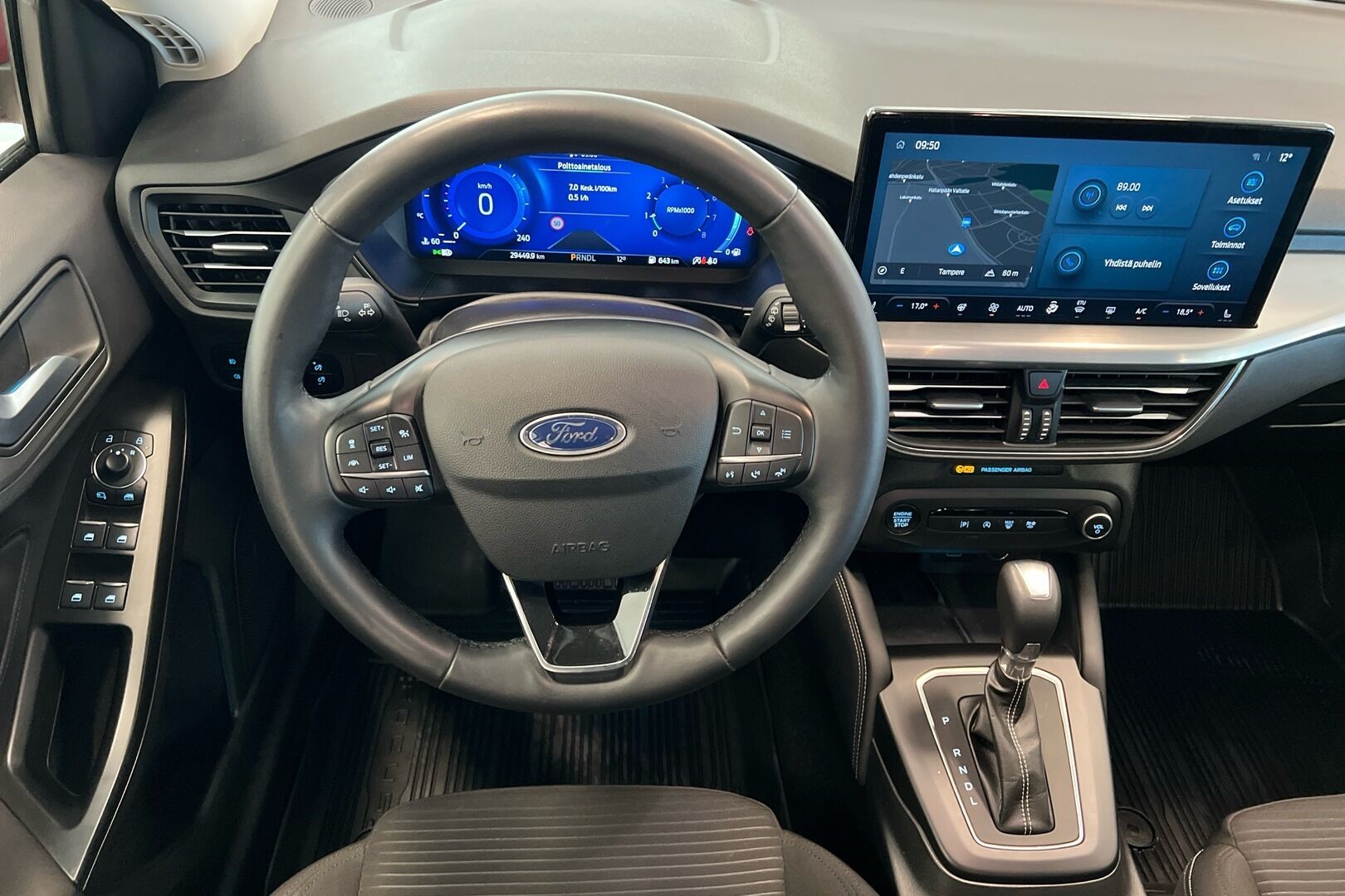 Ford Focus iso kuva 13