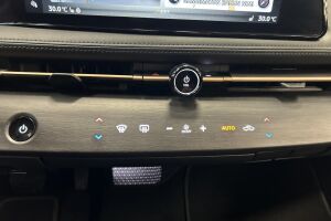 Nissan Ariya esikatselu 17