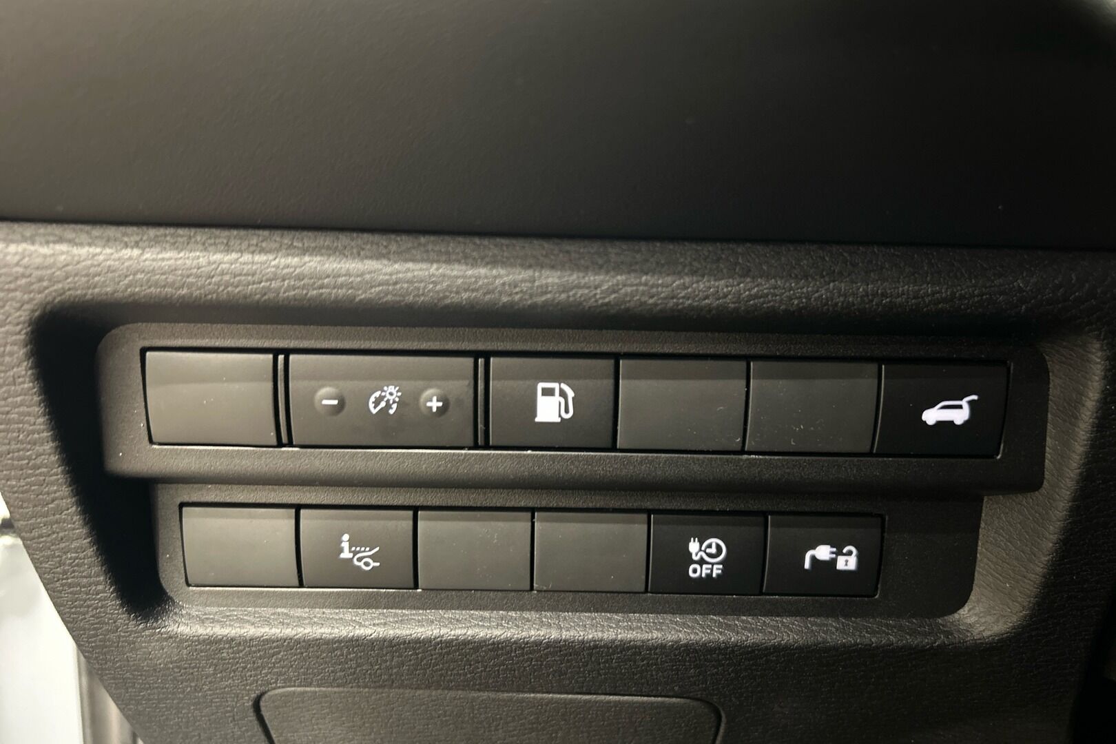 Mitsubishi Outlander iso kuva 23