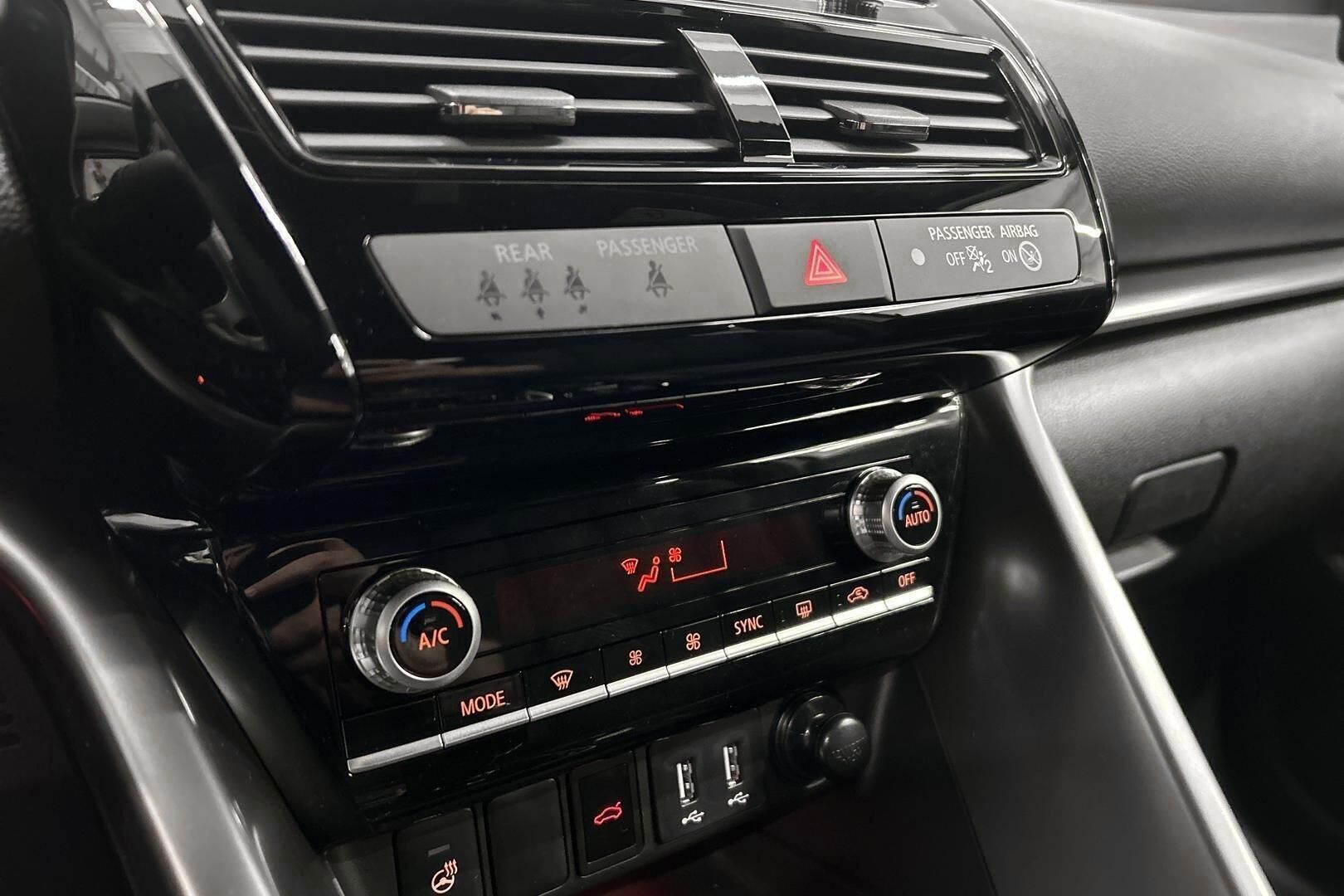 Mitsubishi Eclipse Cross iso kuva 18