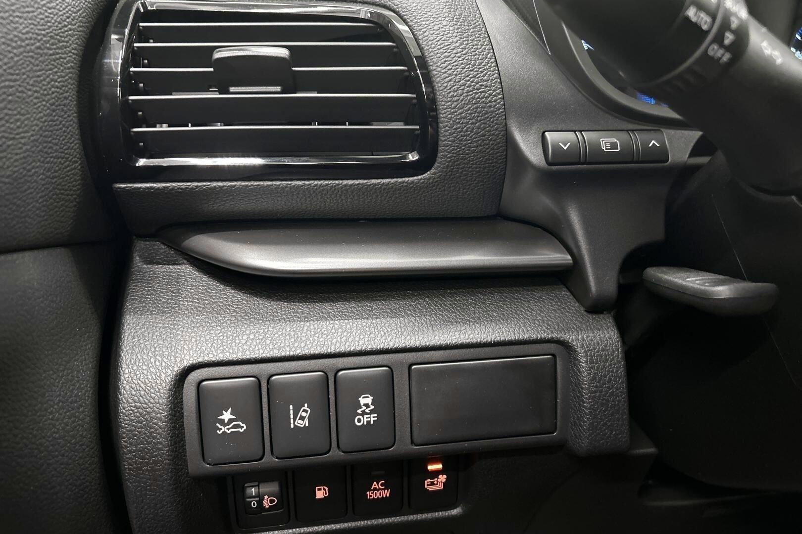 Mitsubishi Eclipse Cross iso kuva 20