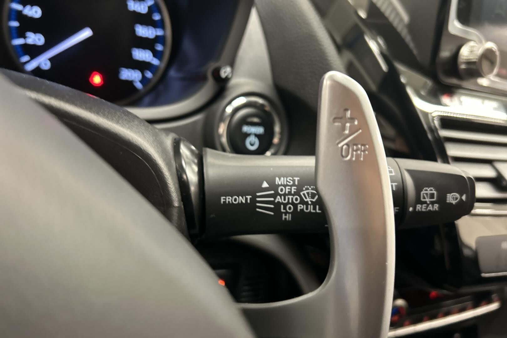 Mitsubishi Eclipse Cross iso kuva 27