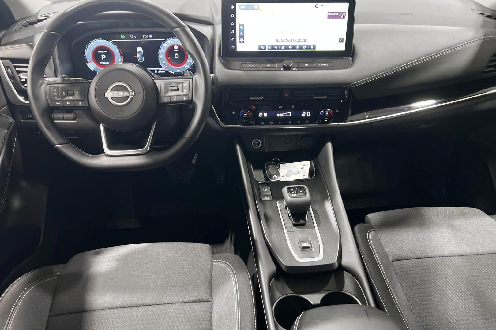 Nissan Qashqai iso kuva 11