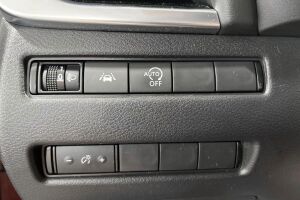 Nissan Qashqai esikatselu 14