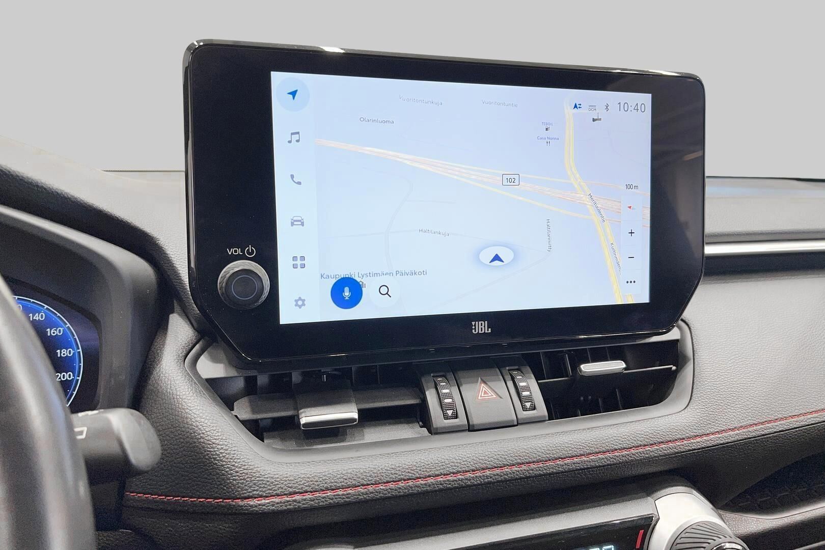 Toyota RAV4 Plug-in iso kuva 15