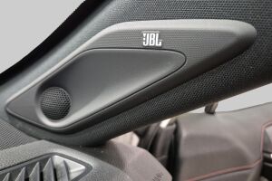 Toyota RAV4 Plug-in esikatselu 4