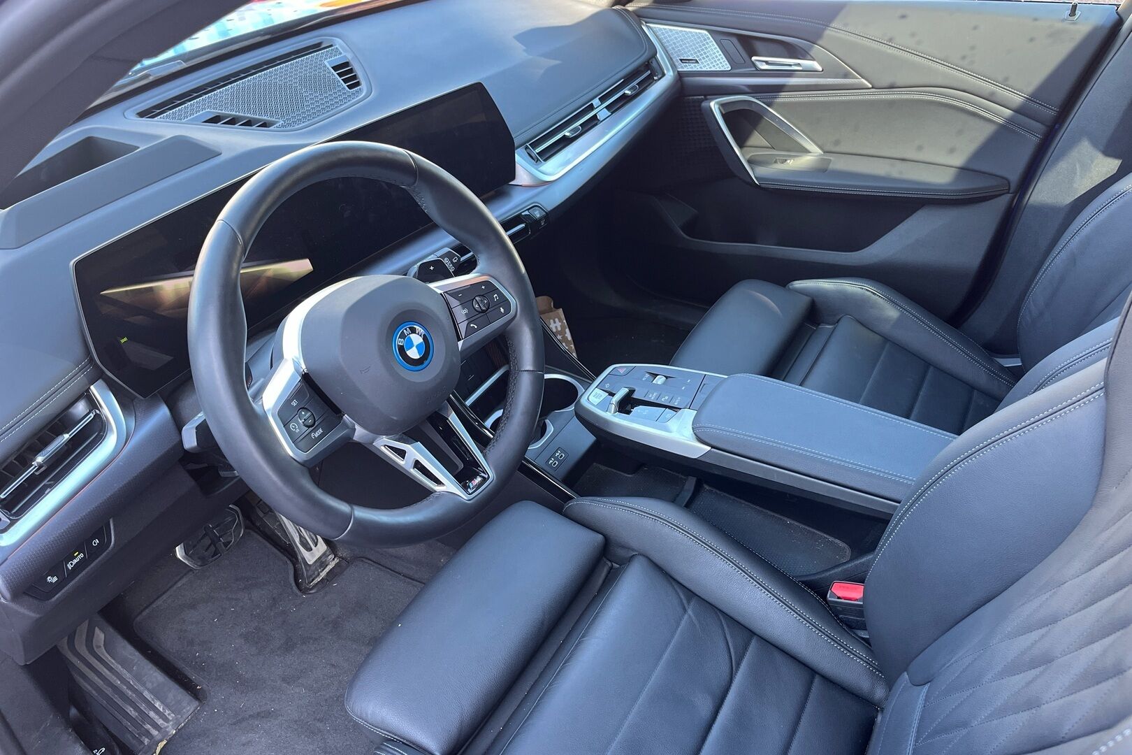 BMW X1 iso kuva 1
