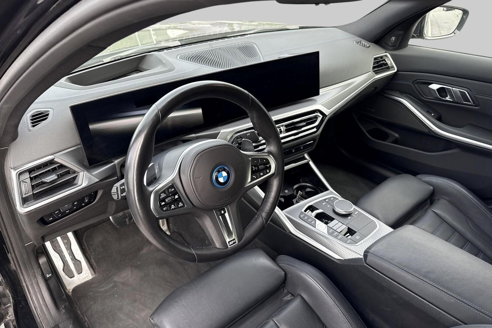 BMW 3-sarja iso kuva 1
