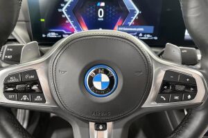 BMW 3-sarja esikatselu 16