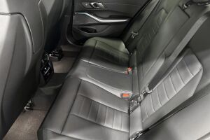 BMW 3-sarja esikatselu 9