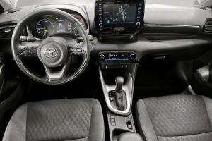 Toyota Yaris esikatselu 9