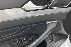 Volkswagen Passat esikatselu 25