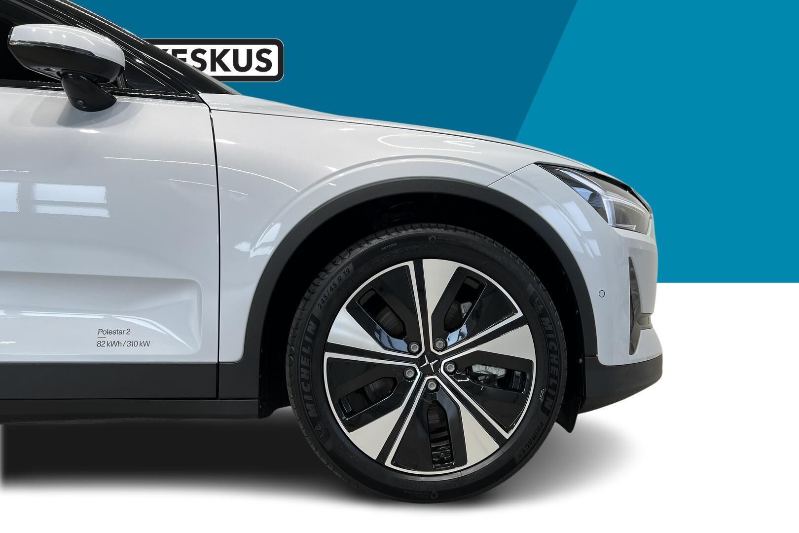 Polestar 2 iso kuva 13