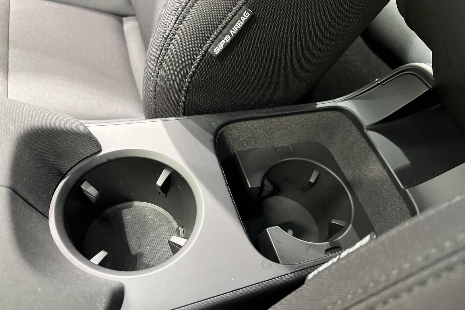 Polestar 2 iso kuva 25