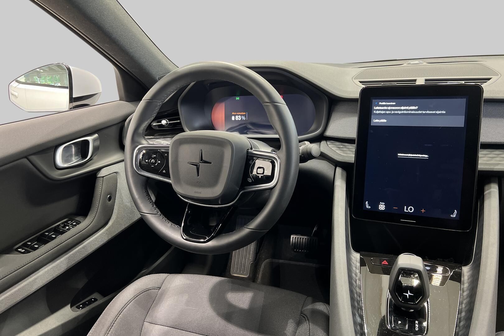 Polestar 2 iso kuva 32