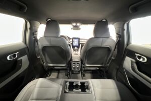 Polestar 2 esikatselu 40