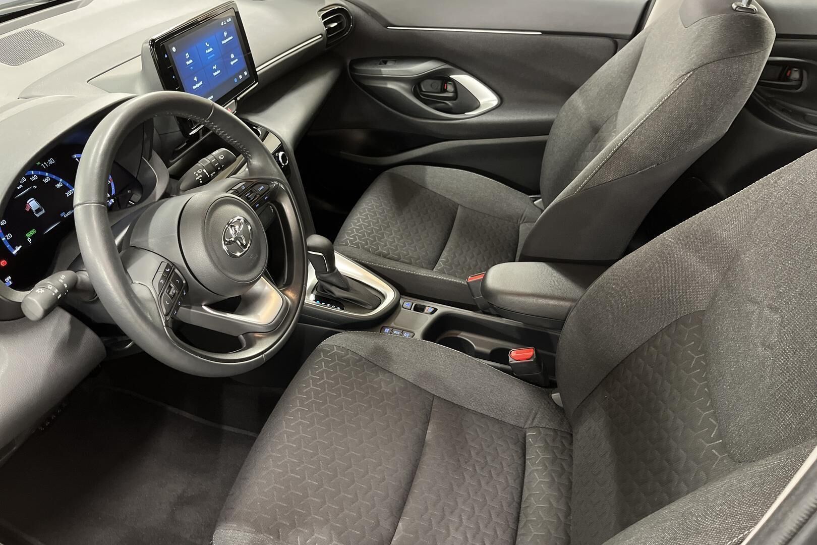Toyota Yaris Cross iso kuva 6
