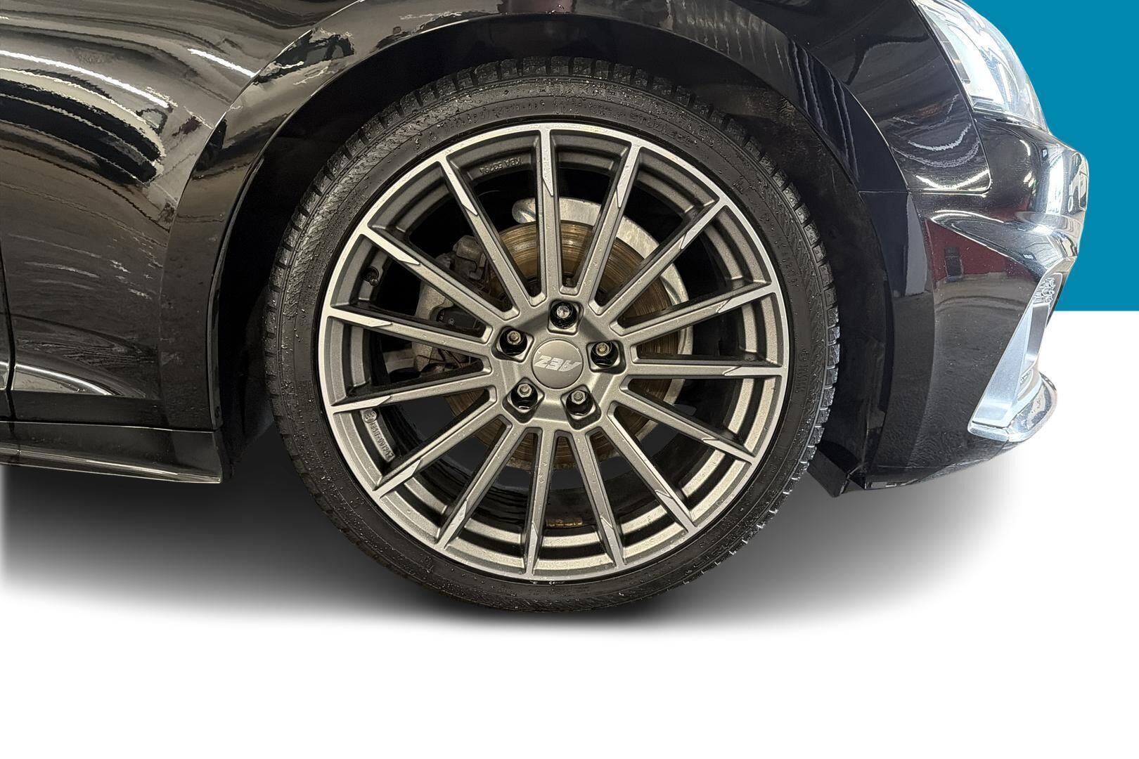 Audi A5 iso kuva 11
