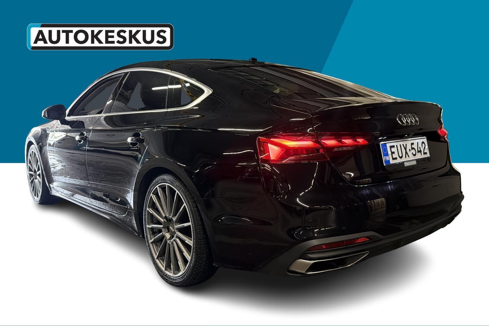 Audi A5 iso kuva 6