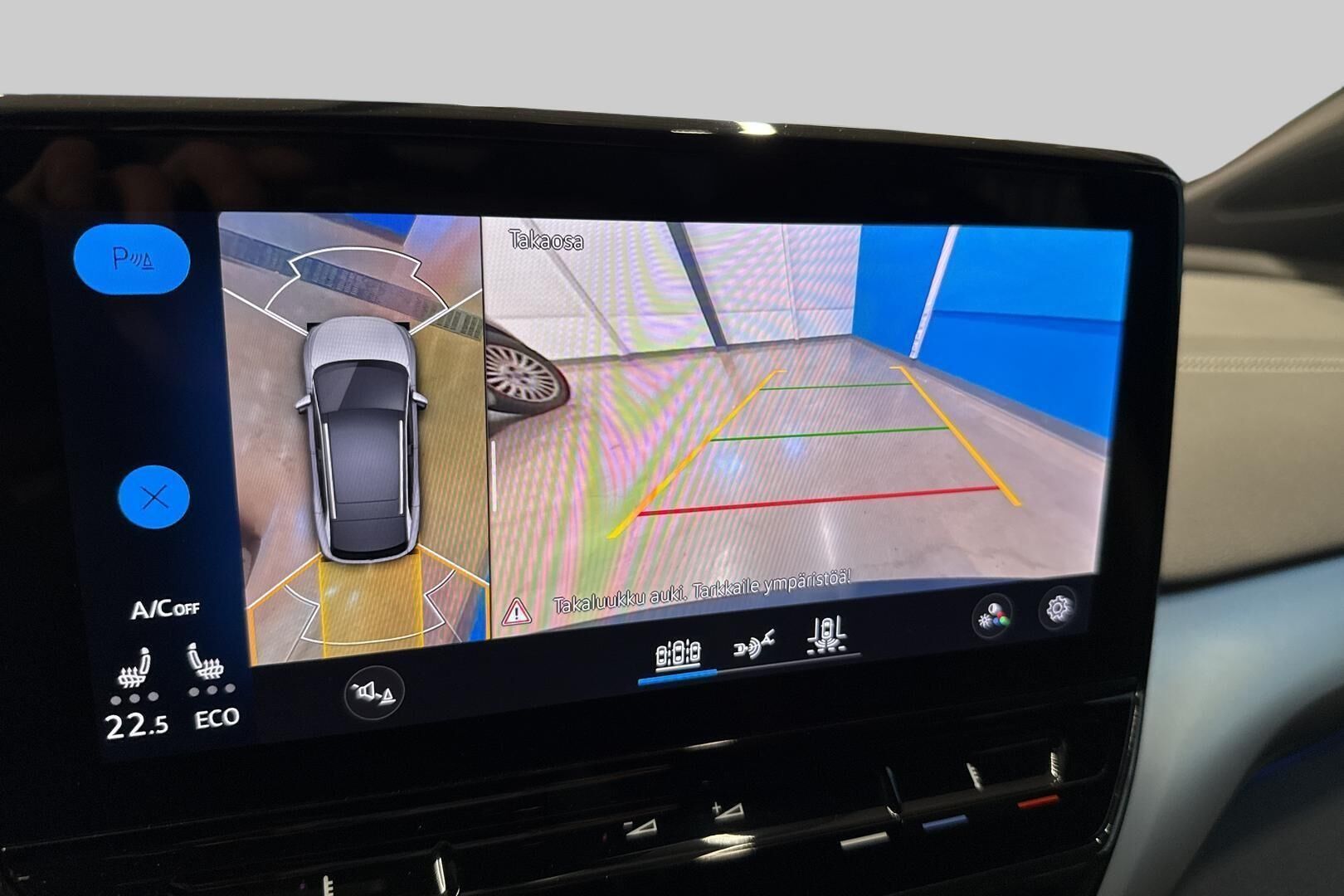 Volkswagen ID.4 iso kuva 14