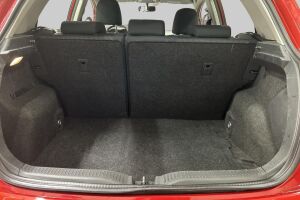 Toyota Auris esikatselu 12