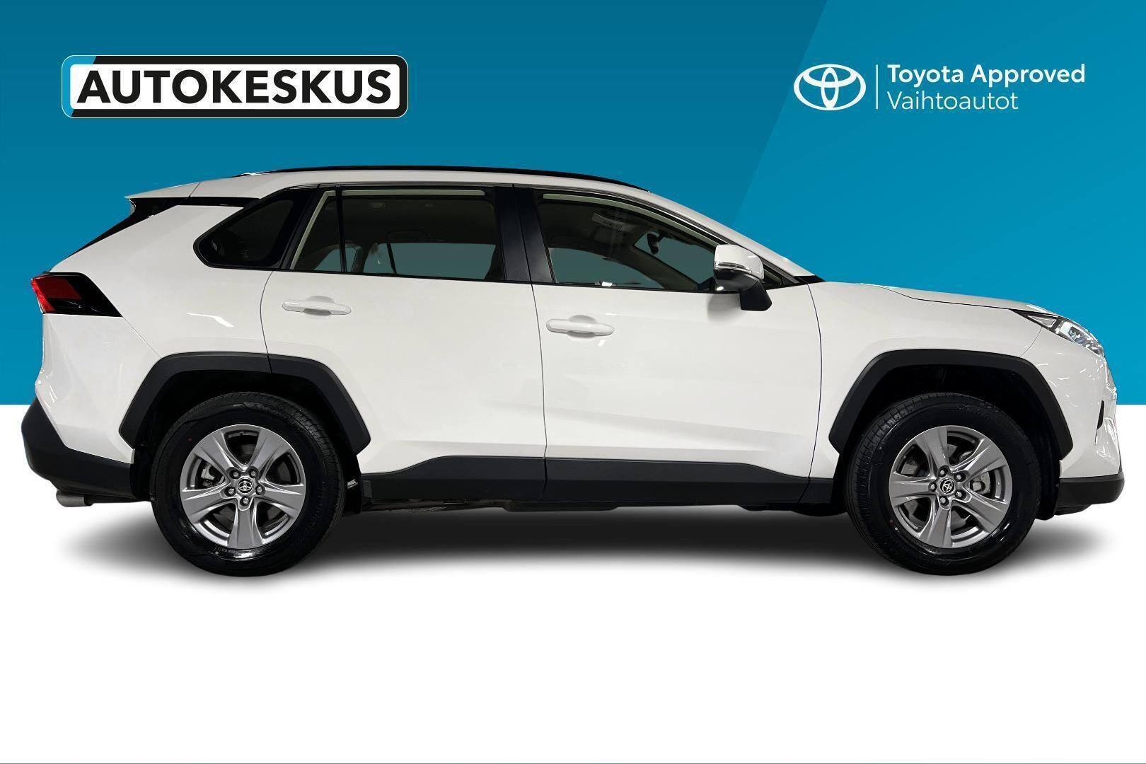 Toyota RAV4 iso kuva 3