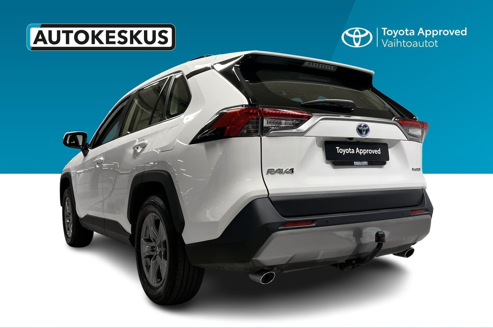 Toyota RAV4 iso kuva 6