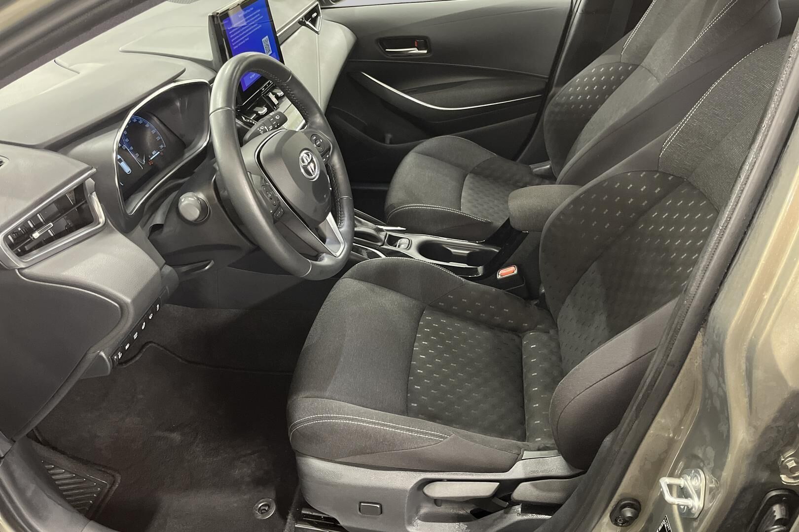 Toyota Corolla iso kuva 8