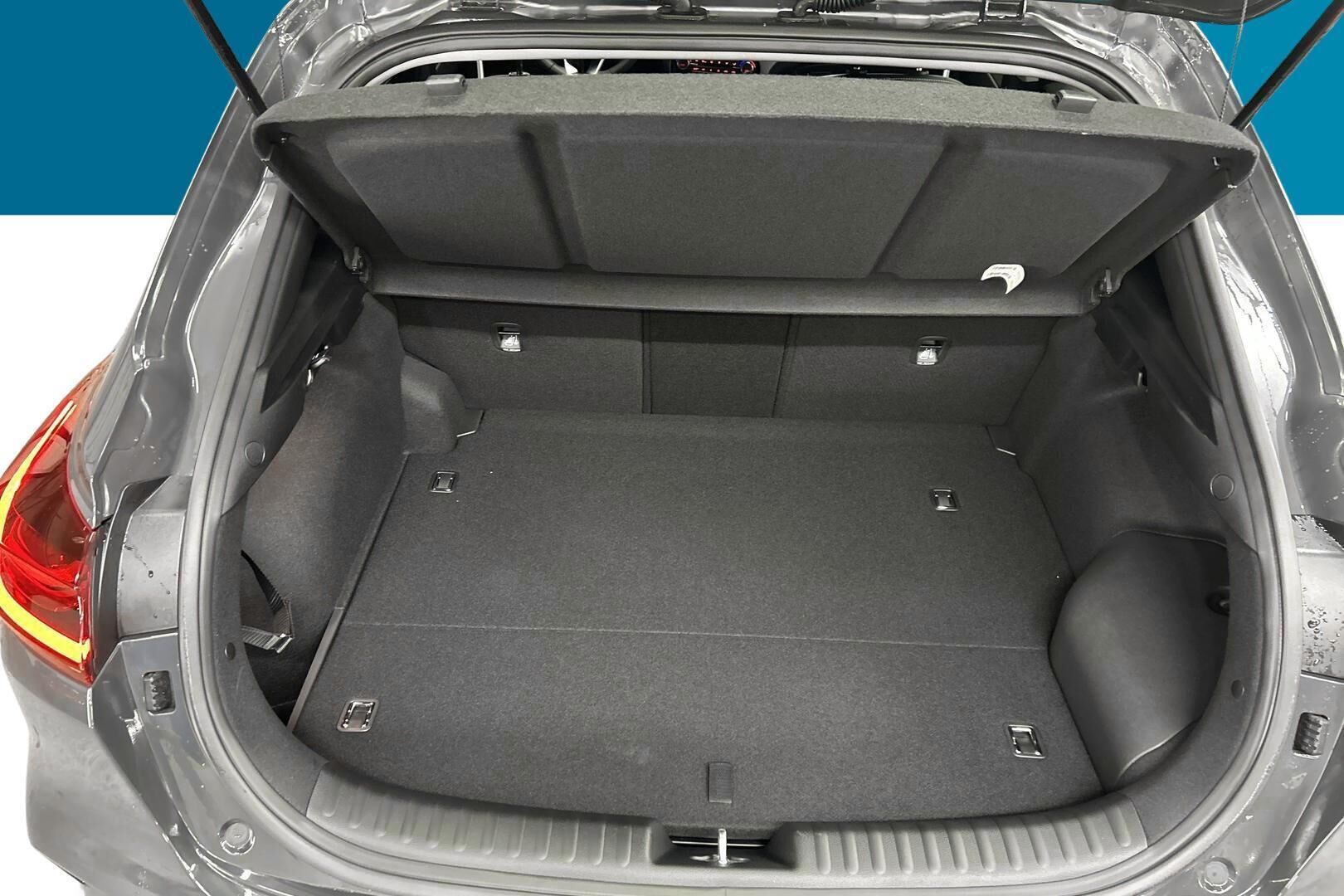 KIA XCeed iso kuva 11