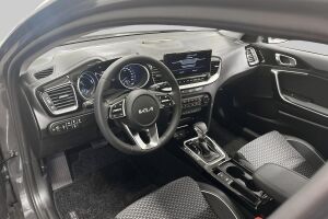 KIA XCeed esikatselu 38