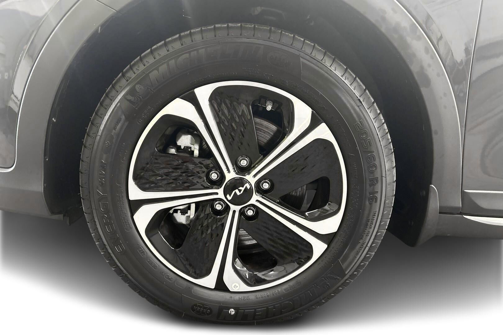 KIA XCeed iso kuva 42